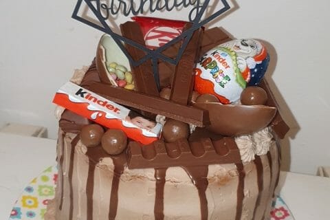 Cliquez pour zoomer ! Layer cake Kinder Bueno Thermomix par GanEwen