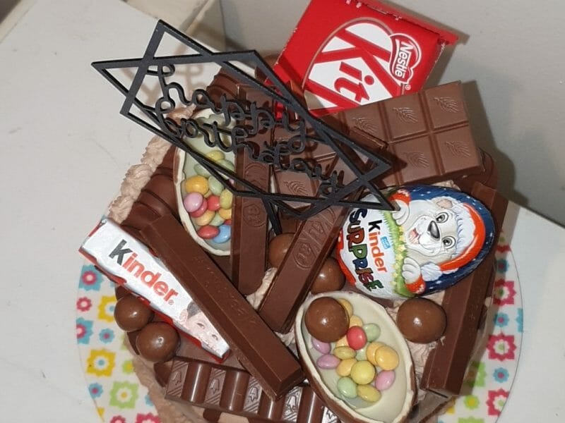 Cliquez pour zoomer ! Layer cake Kinder Bueno Thermomix par GanEwen