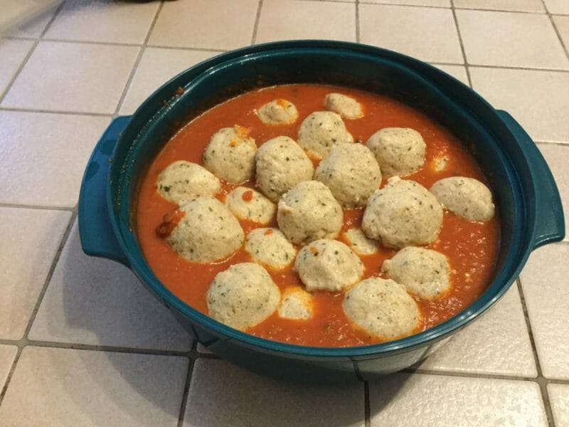 Cliquez pour zoomer ! Boulettes de ricotta sauce tomate Thermomix par chocolatitine
