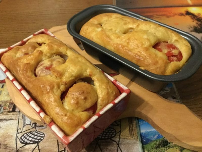 Cliquez pour zoomer ! Cake chèvre, noisettes et lardons Thermomix par chocolatitine