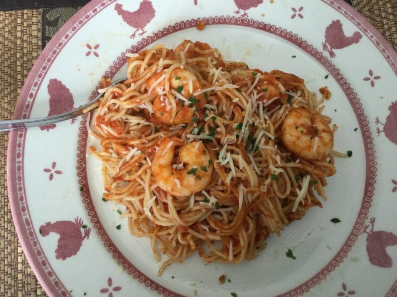 Cliquez pour zoomer ! Spaghettis aux crevettes et à l’ail Thermomix par chocolatitine