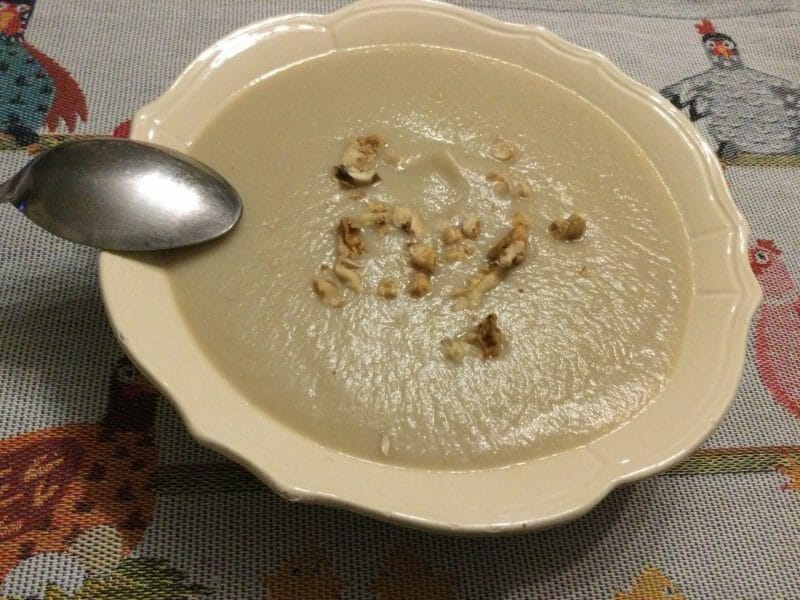 Cliquez pour zoomer ! Velouté de céleri-rave et châtaignes Thermomix par chocolatitine