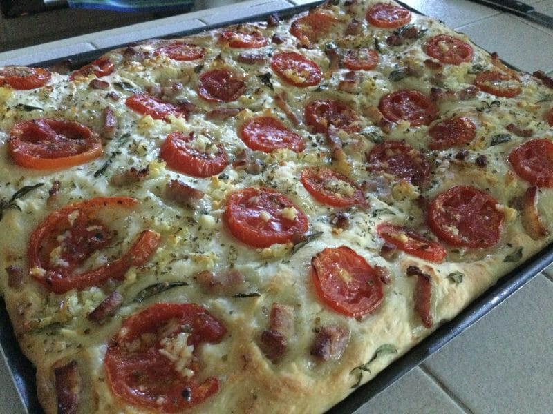 Cliquez pour zoomer ! Focaccia des Pouilles Thermomix par chocolatitine