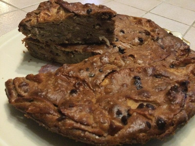 Cliquez pour zoomer ! Gâteau aux pommes, noix et raisins secs Thermomix par chocolatitine
