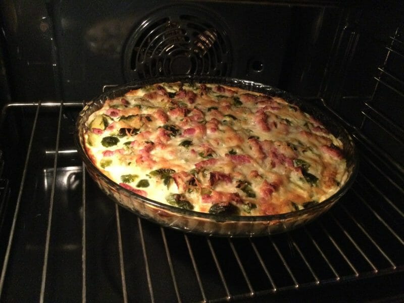 Cliquez pour zoomer ! Quiche aux choux de Bruxelles et lardons Thermomix par chocolatitine