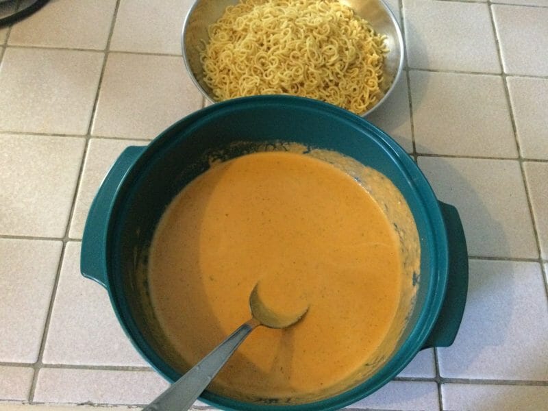 Cliquez pour zoomer ! Pâtes sauce rosée ail et basilic Thermomix par chocolatitine