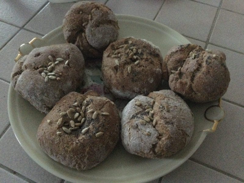 Cliquez pour zoomer ! Petits pains amande et sarrasin Thermomix par chocolatitine