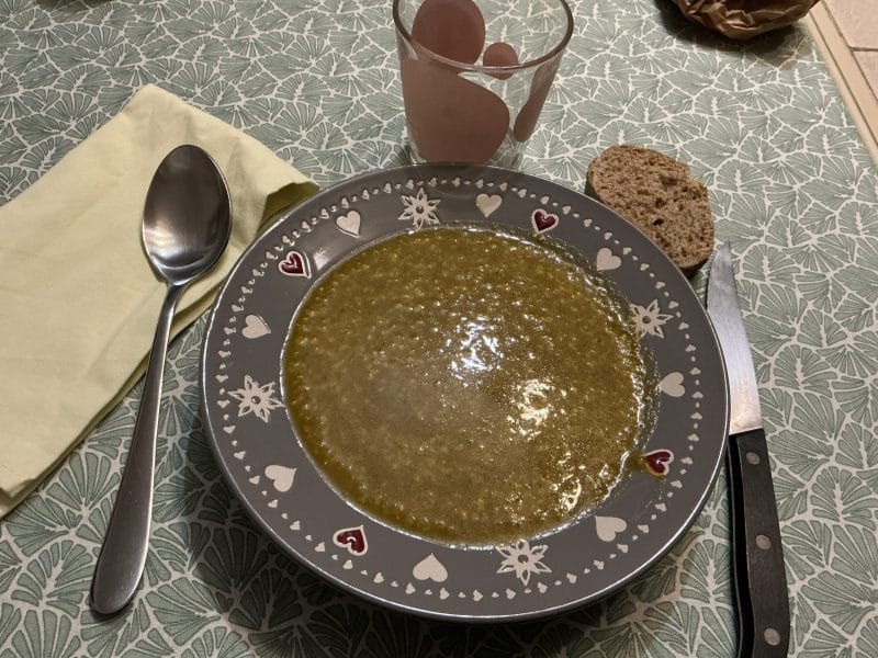 Cliquez pour zoomer ! Hssouwa – Soupe à la semoule d’orge Thermomix par chocolatitine