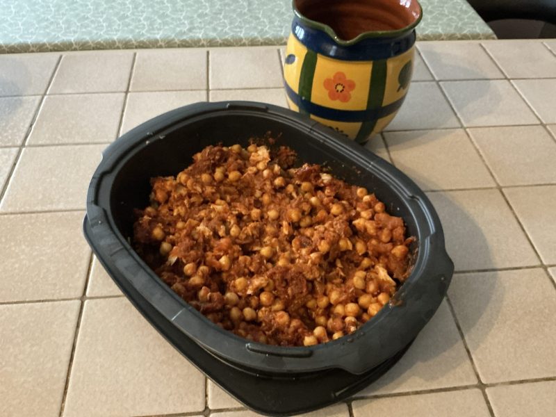 Cliquez pour zoomer ! Mijoté de pois chiches à la tomate, thon et poivrons grillés Thermomix par chocolatitine