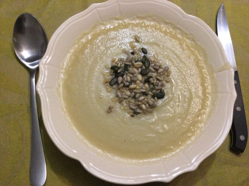 Cliquez pour zoomer ! Velouté de céleri aux deux pommes Thermomix par chocolatitine