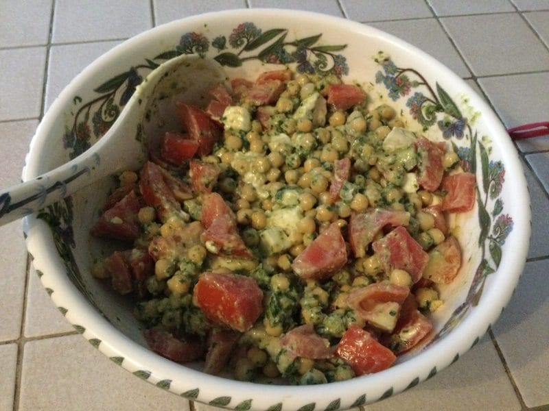 Cliquez pour zoomer ! Salade de pois chiches au pesto Thermomix par chocolatitine