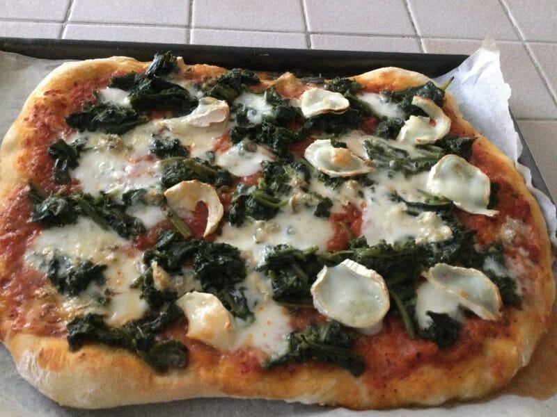 Cliquez pour zoomer ! Pizza épinards et feta Thermomix par chocolatitine