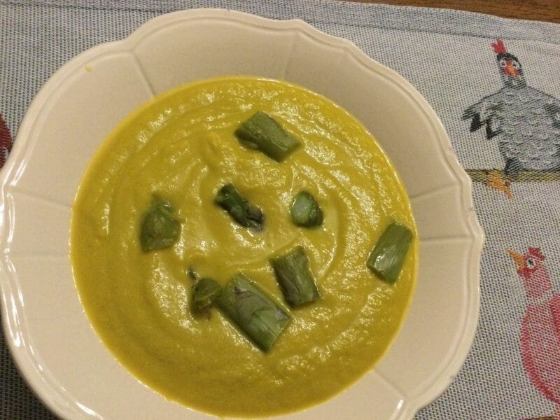 Cliquez pour zoomer ! Velouté d’asperges et carottes Thermomix par chocolatitine