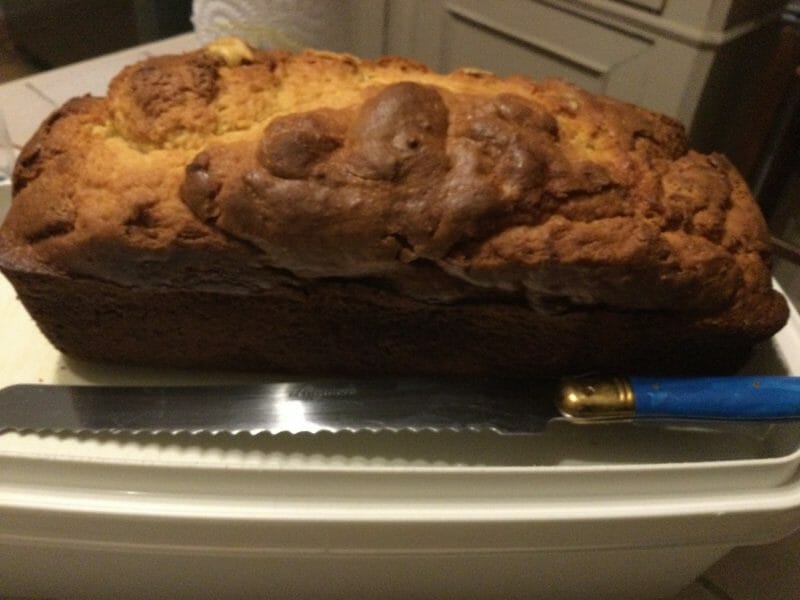 Cliquez pour zoomer ! Cake aux petits suisses Thermomix par chocolatitine