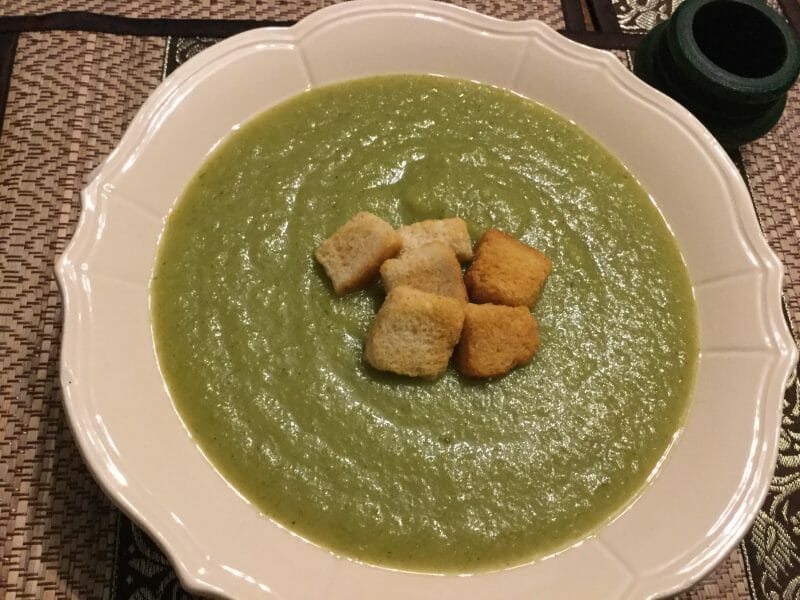 Cliquez pour zoomer ! Velouté de celeri branche Thermomix par chocolatitine