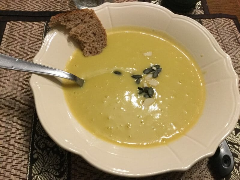 Cliquez pour zoomer ! Velouté de chou vert Thermomix par chocolatitine