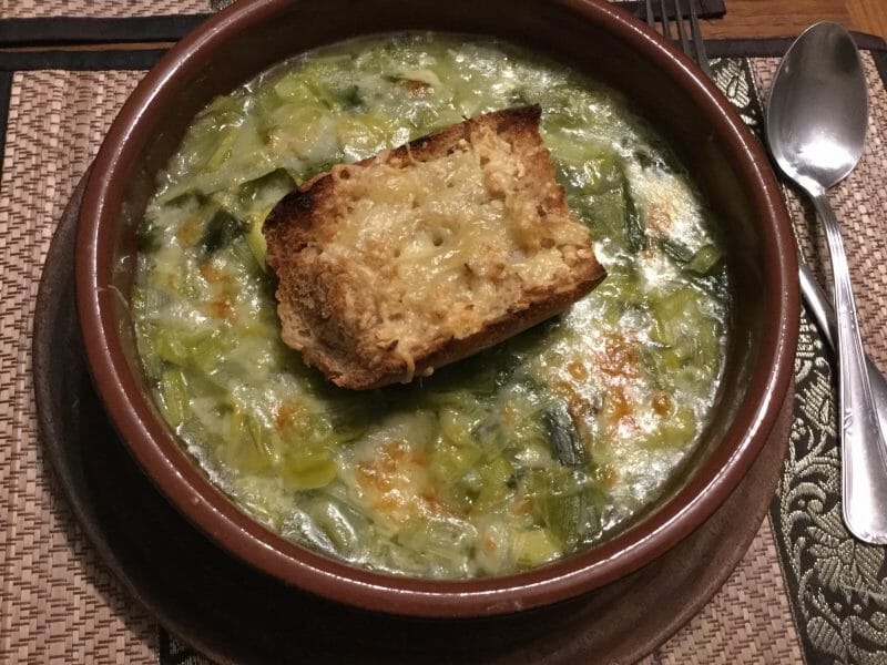 Cliquez pour zoomer ! Soupe de poireaux gratinée Thermomix par chocolatitine