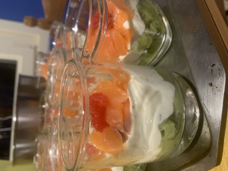 Cliquez pour zoomer ! Verrines saumon avocat Thermomix par fannyjg78