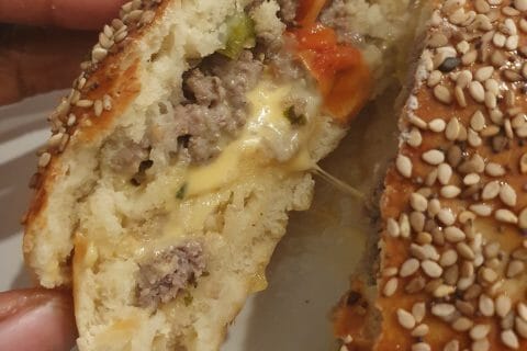 Cliquez pour zoomer ! Petits pains farcis au boeuf Thermomix par Jessouu