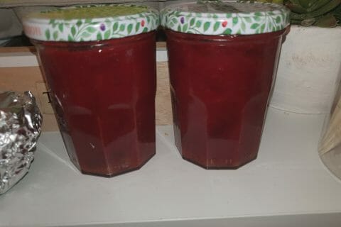 Cliquez pour zoomer ! Confiture de quetsches à la cannelle Thermomix par Jessouu