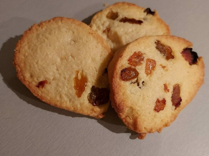 Cliquez pour zoomer ! Sablés aux raisins secs et au rhum Thermomix par christelle13013
