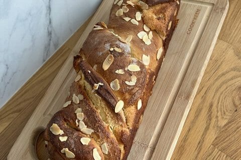 Cliquez pour zoomer ! Brioche à la crème d’amande Thermomix par oliihama