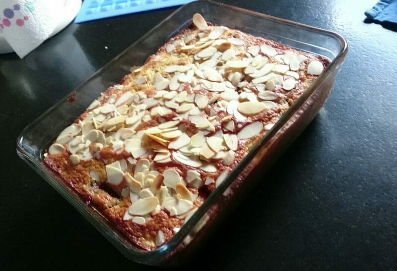 Cliquez pour zoomer ! Moelleux aux prunes Thermomix par mes3poulettes