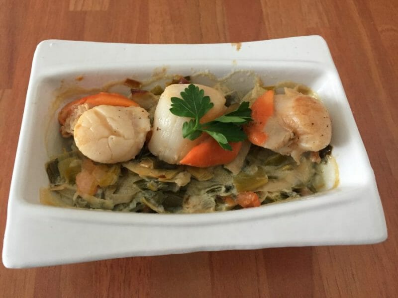 Cliquez pour zoomer ! Saint Jacques aux poireaux Thermomix par Vivilct86