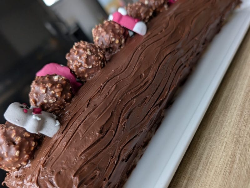 Cliquez pour zoomer ! Bûche Ferrero Rocher Thermomix par SandraBgood