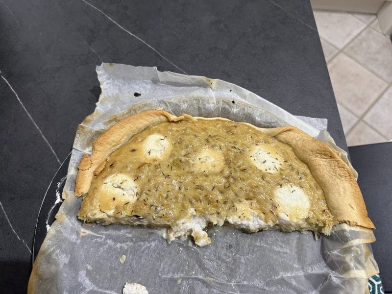 Cliquez pour zoomer ! Quiche oignons, chèvre et miel Thermomix par Softy13