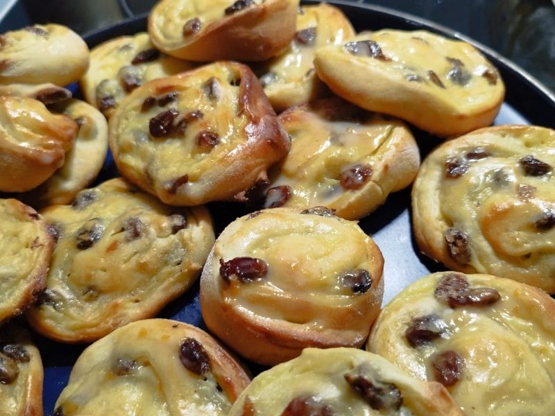 Cliquez pour zoomer ! Pains aux raisins Thermomix par sharyn