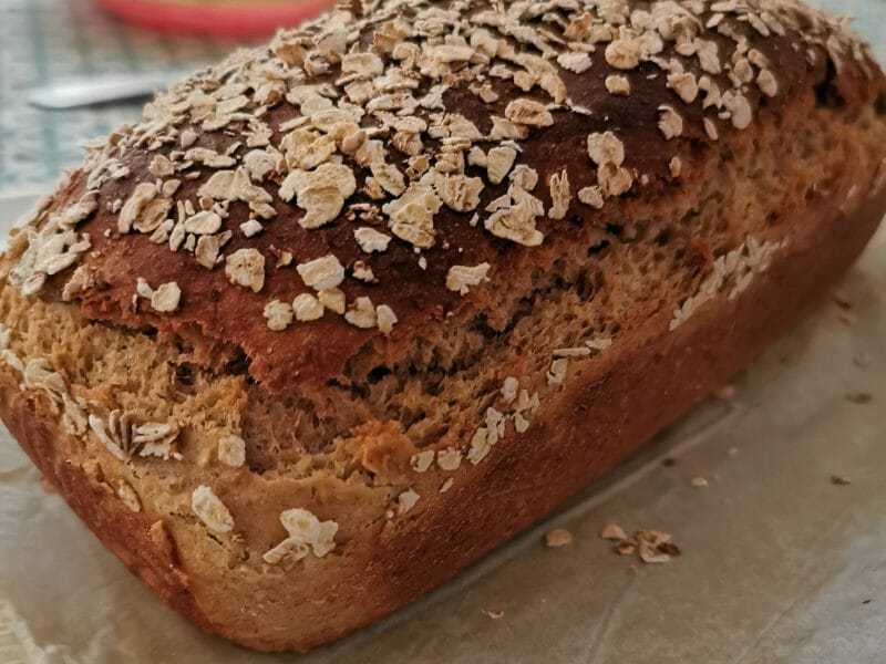 Cliquez pour zoomer ! Pain aux flocons d’avoine et au miel Thermomix par macowen39