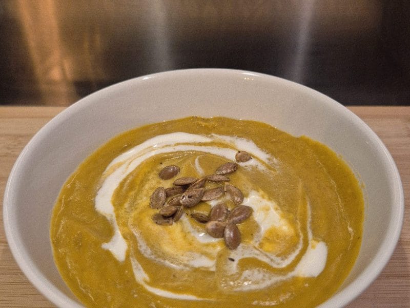 Cliquez pour zoomer ! Velouté de butternut aux lentilles corail et au curry Thermomix par Nessa