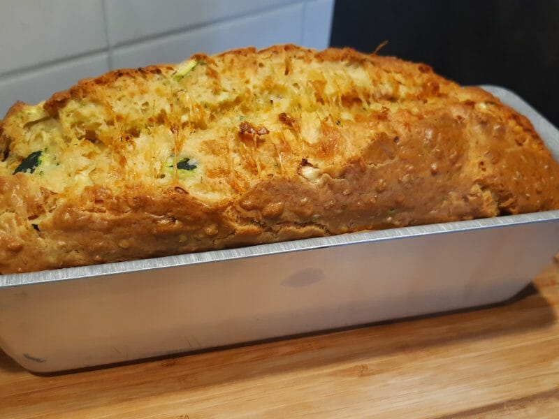 Cliquez pour zoomer ! Cake au saumon Thermomix par Nessa