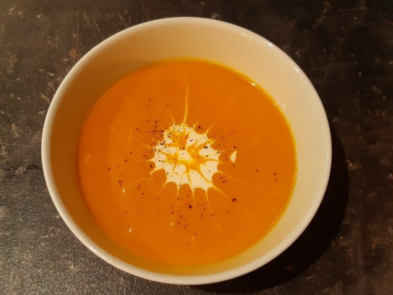 Cliquez pour zoomer ! Crème de potiron et carottes au lait de coco Thermomix par Nessa