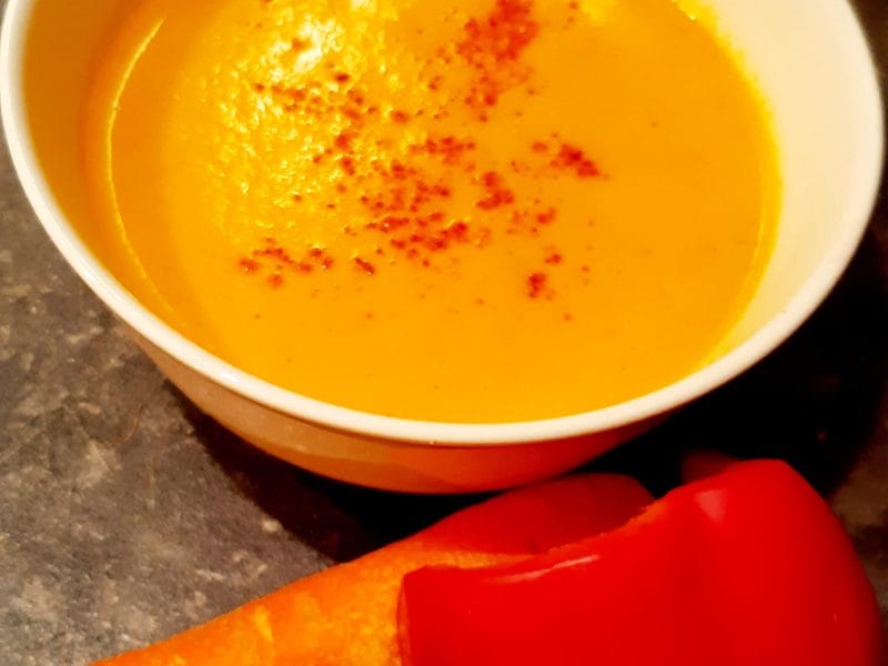 Cliquez pour zoomer ! Velouté de carottes et poivrons rouges Thermomix par Nessa