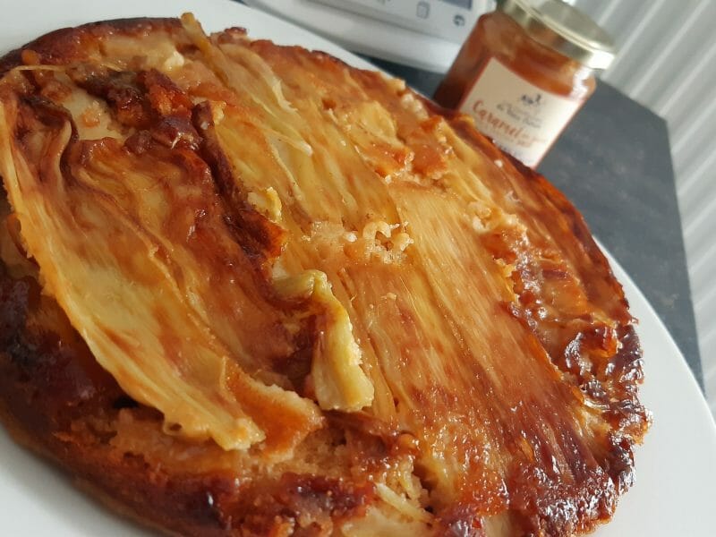 Cliquez pour zoomer ! Gâteau renversé à la rhubarbe et caramel au beurre salé Thermomix par Nessa