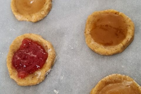 Cliquez pour zoomer ! Jam drops – Biscuits à la confiture Thermomix par sonia_104