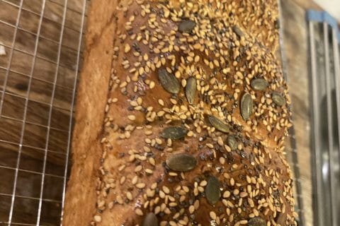 Cliquez pour zoomer ! Pain de mie aux blancs d’oeufs et aux graines de céréales Thermomix par Leila1966