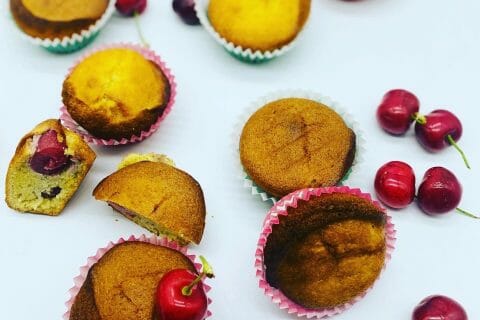 Cliquez pour zoomer ! Muffins aux cerises Thermomix par Leila1966