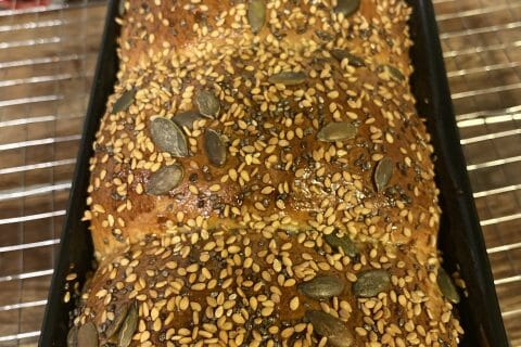 Cliquez pour zoomer ! Pain de mie aux blancs d’oeufs et aux graines de céréales Thermomix par Leila1966