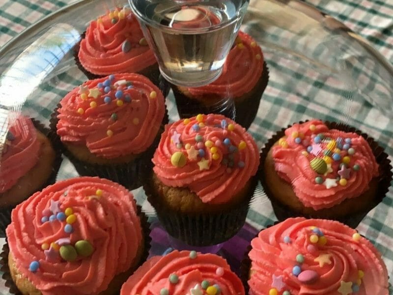 Cliquez pour zoomer ! Cupcakes à la framboise Thermomix par ihssane_2