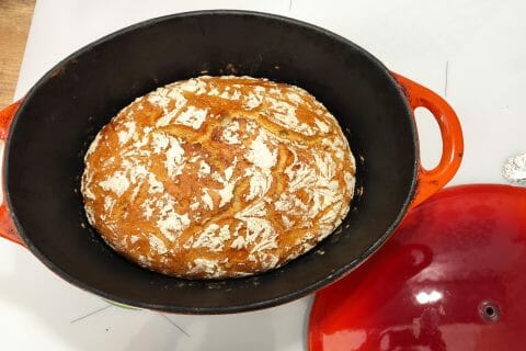 Cliquez pour zoomer ! Pain Cocotte Thermomix par emylie1510