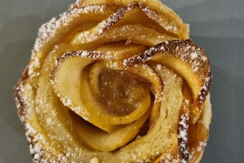 Cliquez pour zoomer ! Roses feuilletées aux pommes Thermomix par Aurelbbjaloed