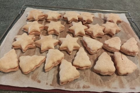 Cliquez pour zoomer ! Feuilletés au saumon fumé et fromage frais Thermomix par qunegonde