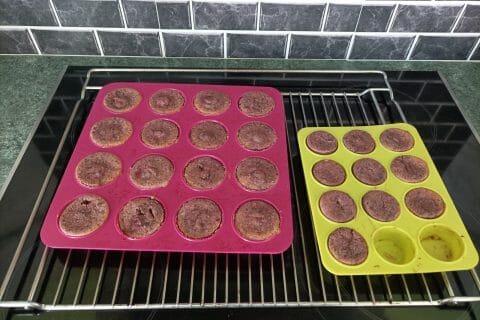 Cliquez pour zoomer ! Gâteau au chocolat et aux cerises Thermomix par qunegonde