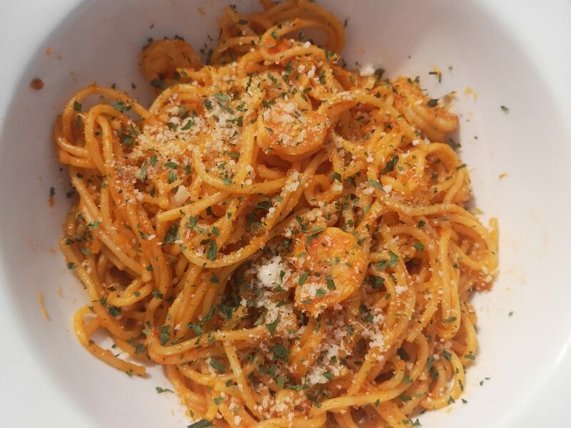 Cliquez pour zoomer ! Spaghettis aux crevettes et à l’ail Thermomix par doudousha