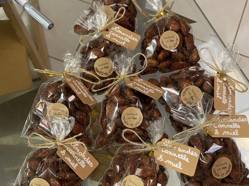 Cliquez pour zoomer ! Amandes grillées à la cannelle et au miel Thermomix par amelia_4