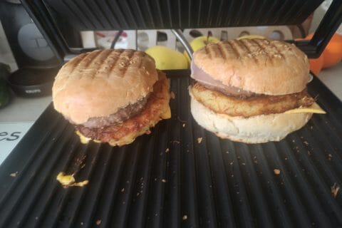 Cliquez pour zoomer ! Pains hamburger Thermomix par saratoon60