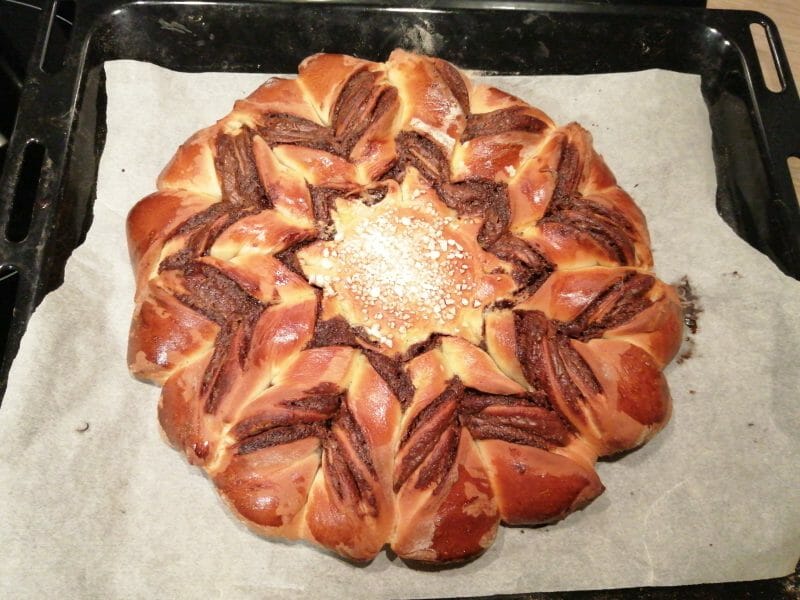 Cliquez pour zoomer ! Brioche étoilée au Nutella Thermomix par k76400
